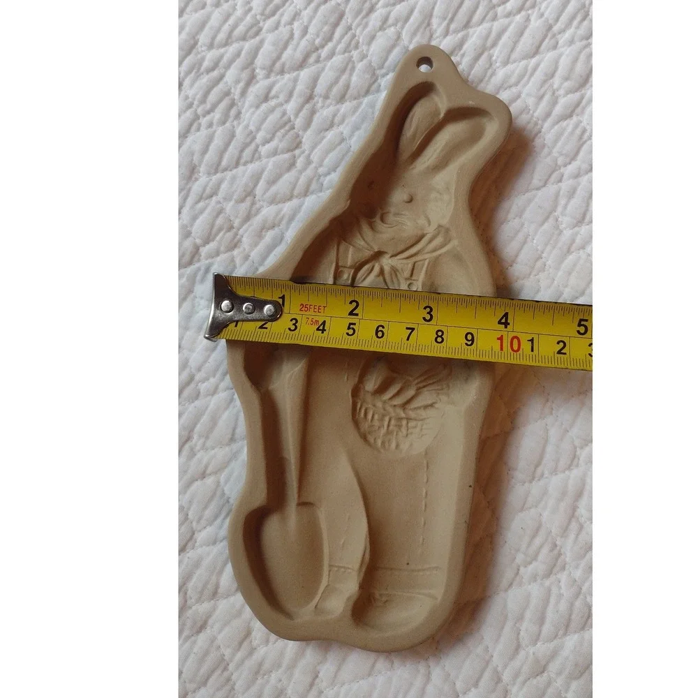 Brown Bag Cookie Art 1992 Garden Rabbit Bunny Stoneware Cookie Mold Hill Design